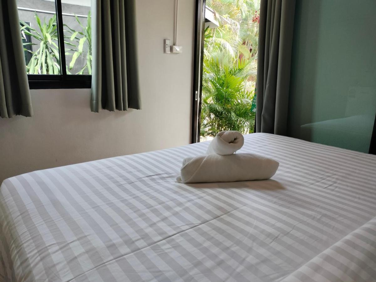 Namthip Homebeach Baan Tai Exteriör bild