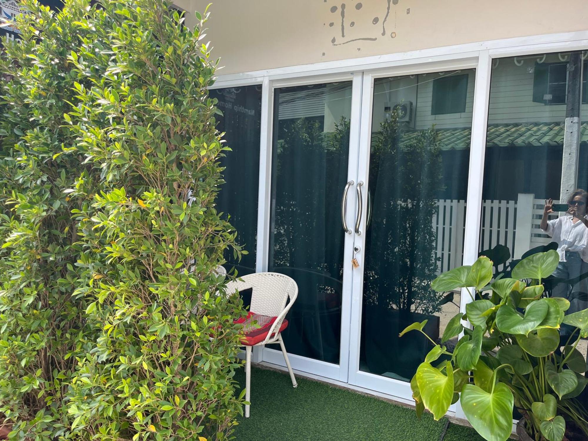 Namthip Homebeach Baan Tai Exteriör bild
